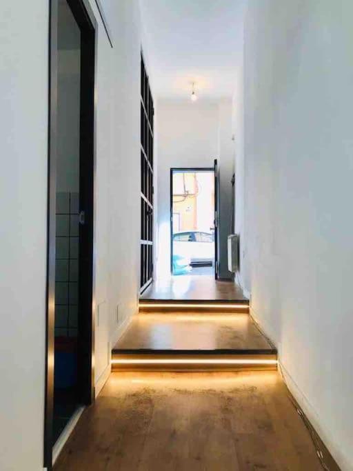 Appartamento Beautiful Loft With Terrace 6 Pers. Cal Madrid Esterno foto